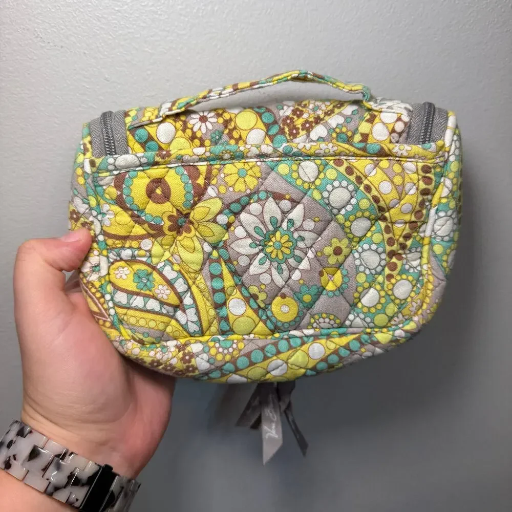Vera Bradley this item